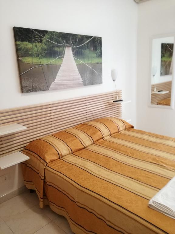 Testa Gioacchino B&B Roma